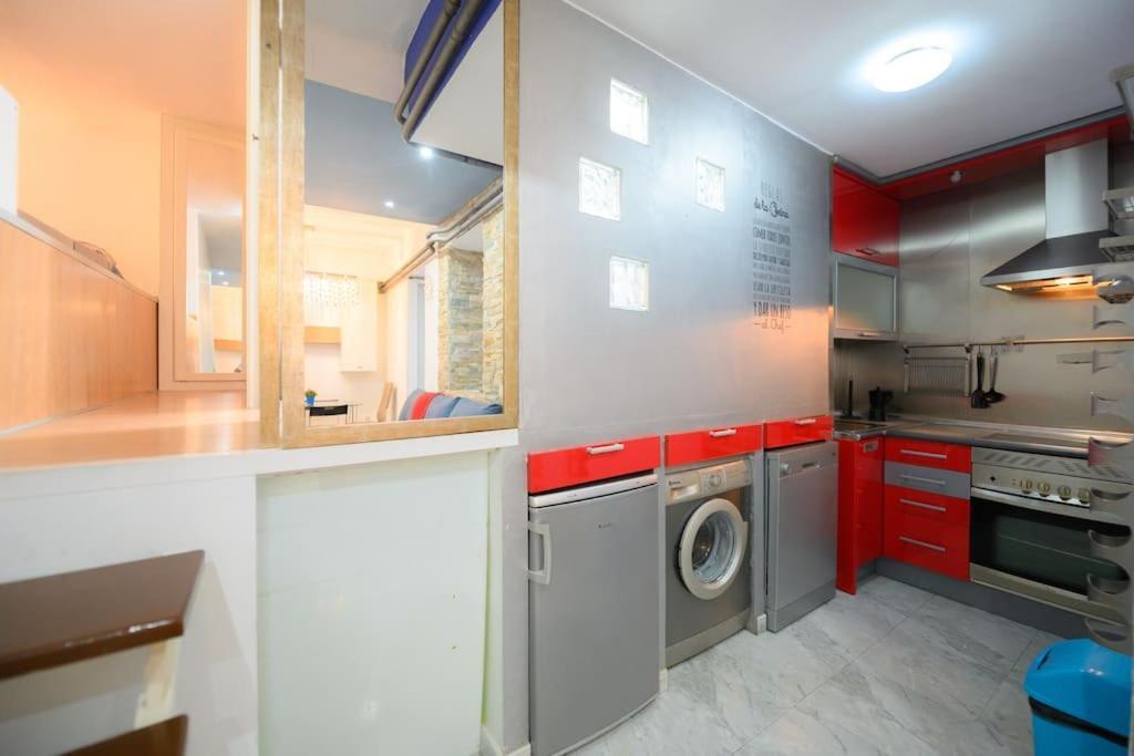 Encantador Apartamento Temporal Centrico Con Patio Privado Mpe51 Apartment Мадрид Екстериор снимка