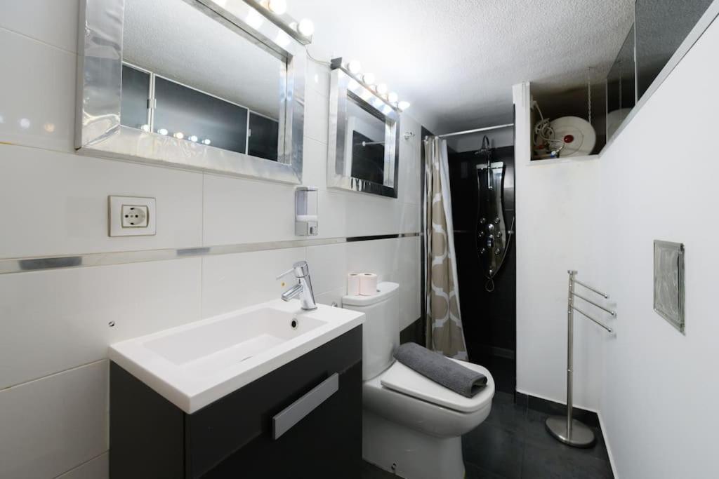 Encantador Apartamento Temporal Centrico Con Patio Privado Mpe51 Apartment Мадрид Екстериор снимка